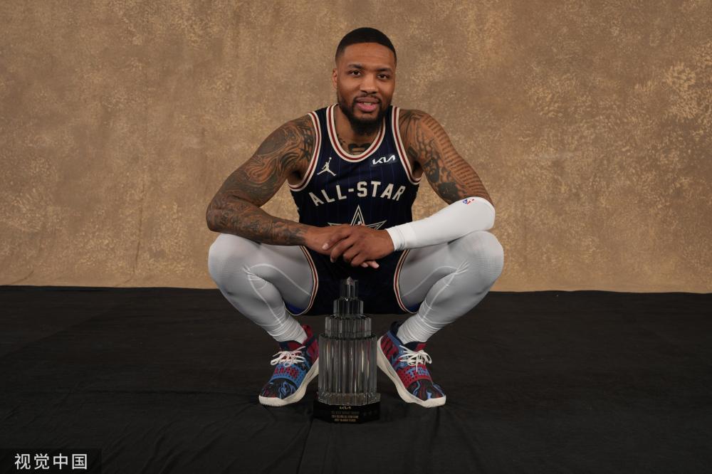 彰显了U 彰显了U