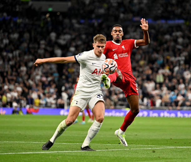 及他的职业 及他的职业